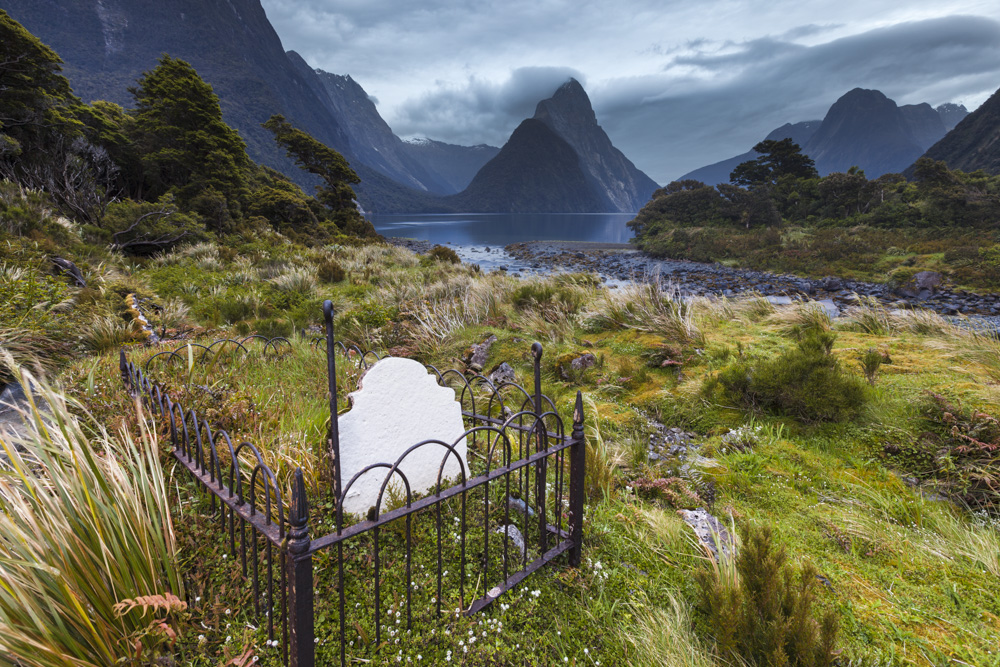 grave NZ